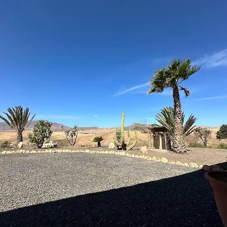 En La Montana Con Piscina En Fuerteventura Villa *