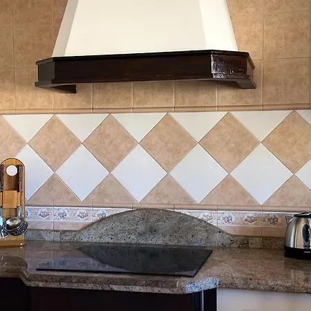 Villa En La Montana Con Piscina En Fuerteventura Gran Tarajal