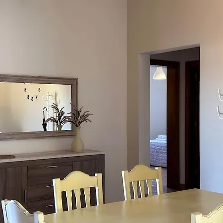 En La Montana Con Piscina En Fuerteventura Villa Gran Tarajal