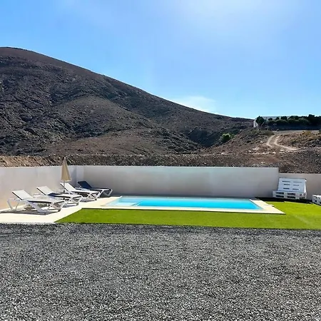 Hébergement de vacances En La Montana Con Piscina En Fuerteventura