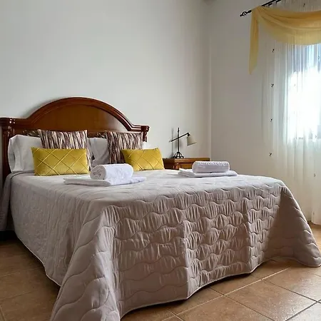 En La Montaña Con Piscina En Fuerteventura *