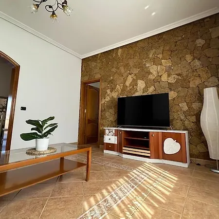 En La Montaña Con Piscina En Fuerteventura *