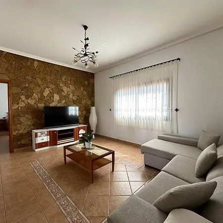 Villa En La Montaña Con Piscina En Fuerteventura