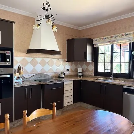 Villa En La Montaña Con Piscina En Fuerteventura *