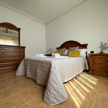 En La Montaña Con Piscina En Fuerteventura *