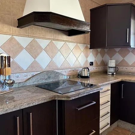 En La Montaña Con Piscina En Fuerteventura Villa *